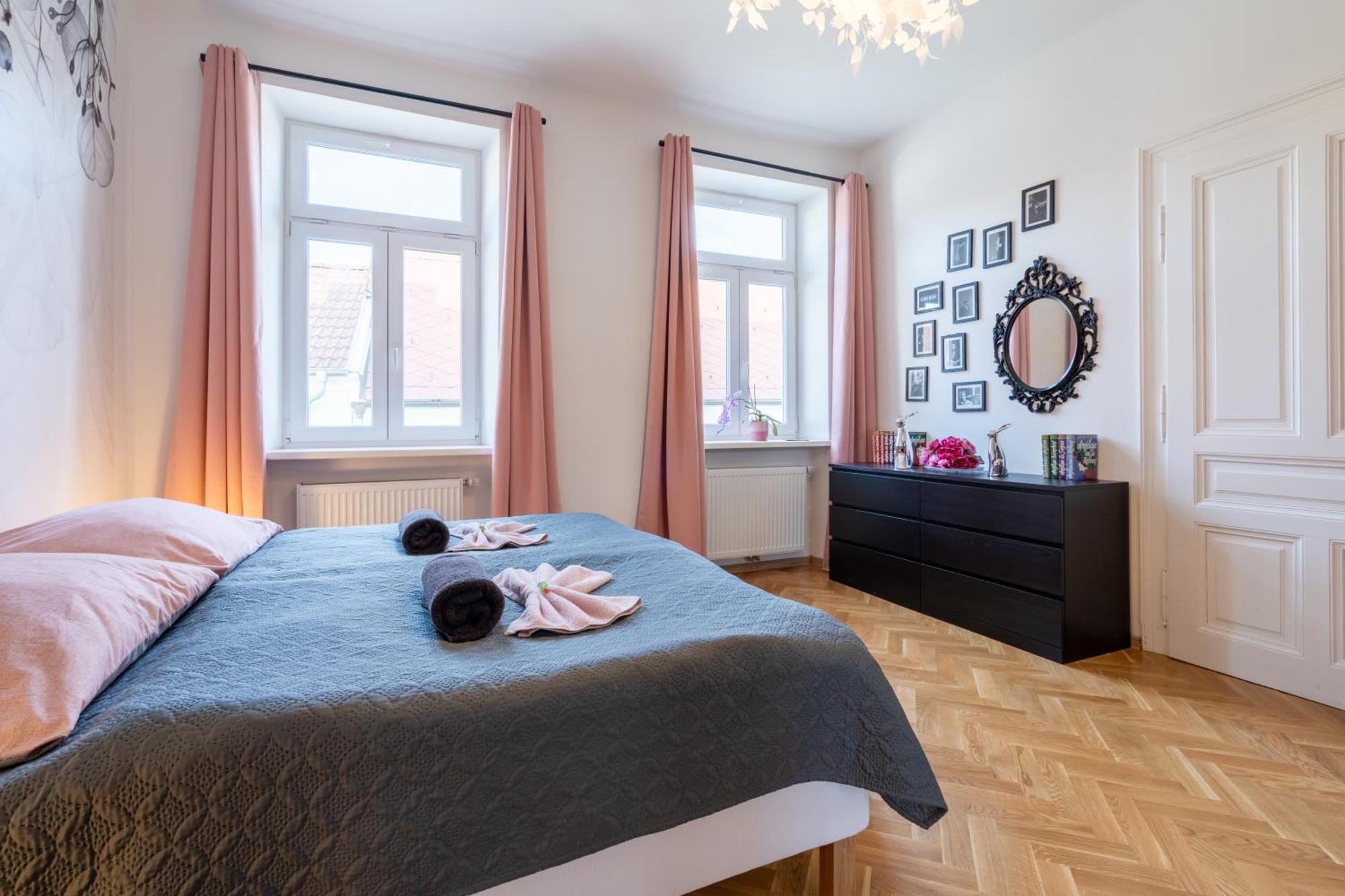 Revliving Apartments Eggenburg Kültér fotó